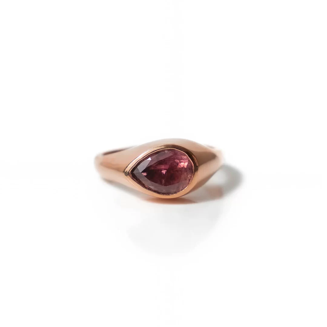 MAGENTA - Image 5